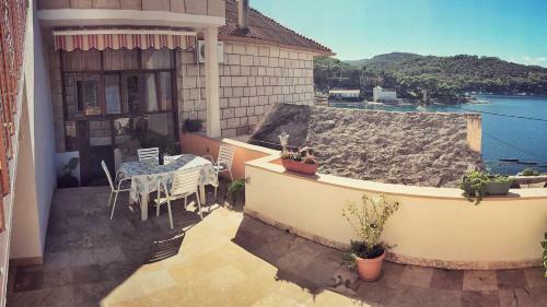 Apartment Povlja 14399f