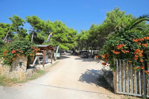 Camp Porat