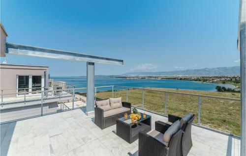 Apartment Povljana With Sea View II
