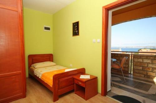 Apartments With A Parking Space Preko (Ugljan) - 8428