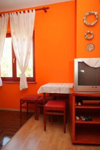 Apartments With A Parking Space Preko (Ugljan) - 8428