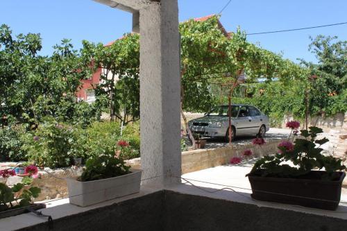 Apartments With A Parking Space Preko (ugljan) - 8179