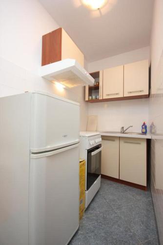 Apartment Poljana 8450b