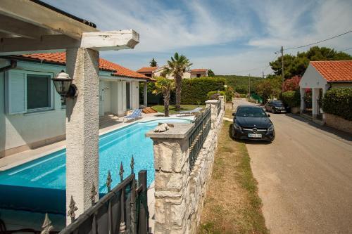 House Lidija 1415