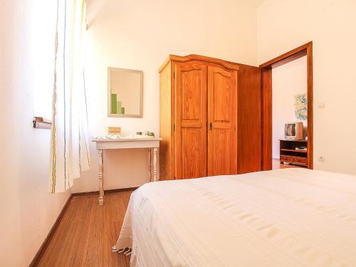 Apartment Mira