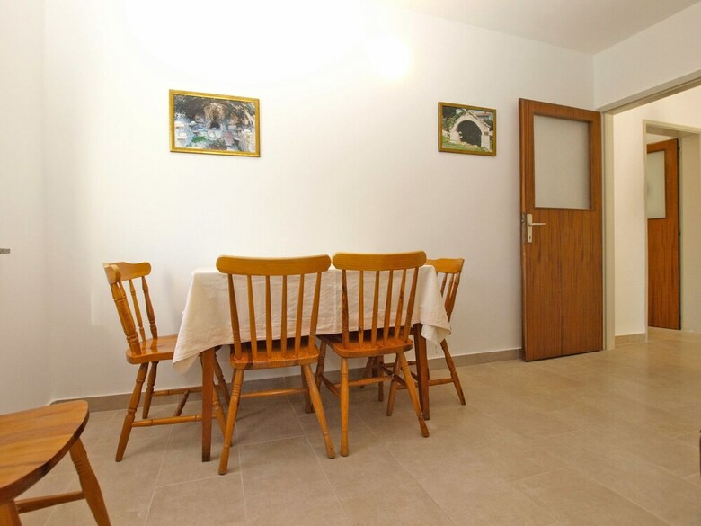 Apartment 1215