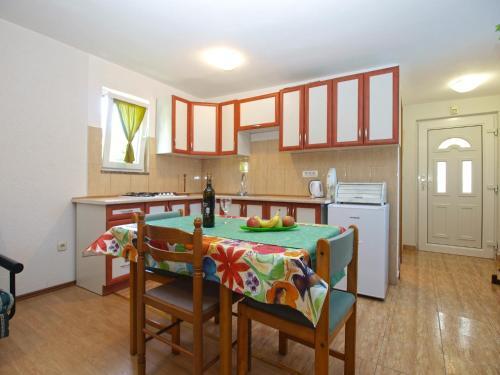 Apartments Zarko 1227