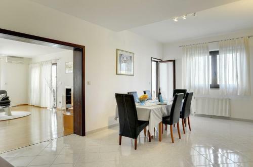 Holiday Home Lorena