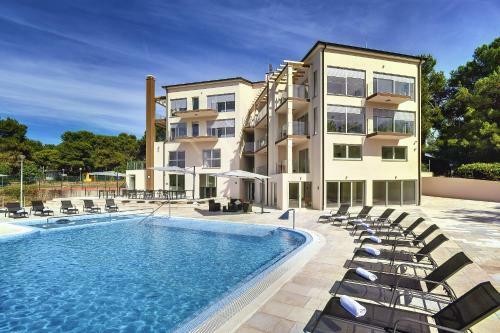 Hotel Premantura Resort