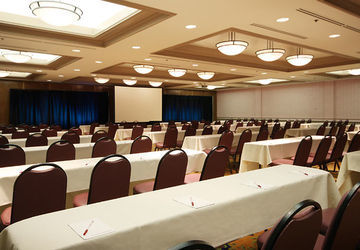 Hotel Rancho Santa Barbara Marriott