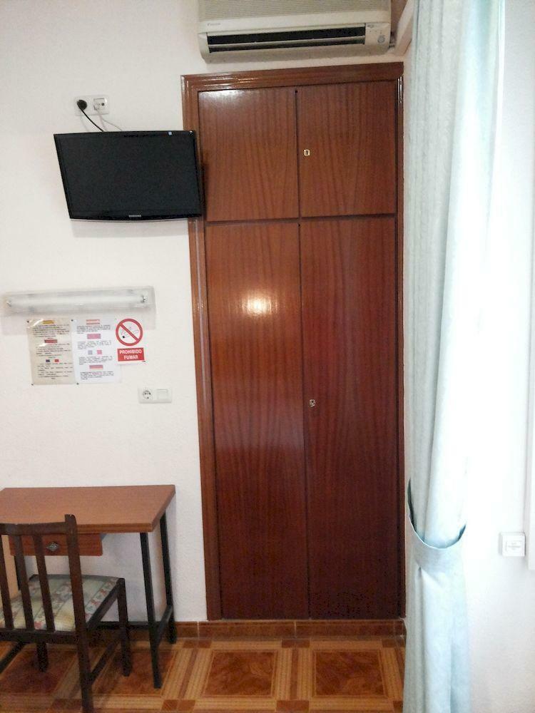 Hostal Zamora