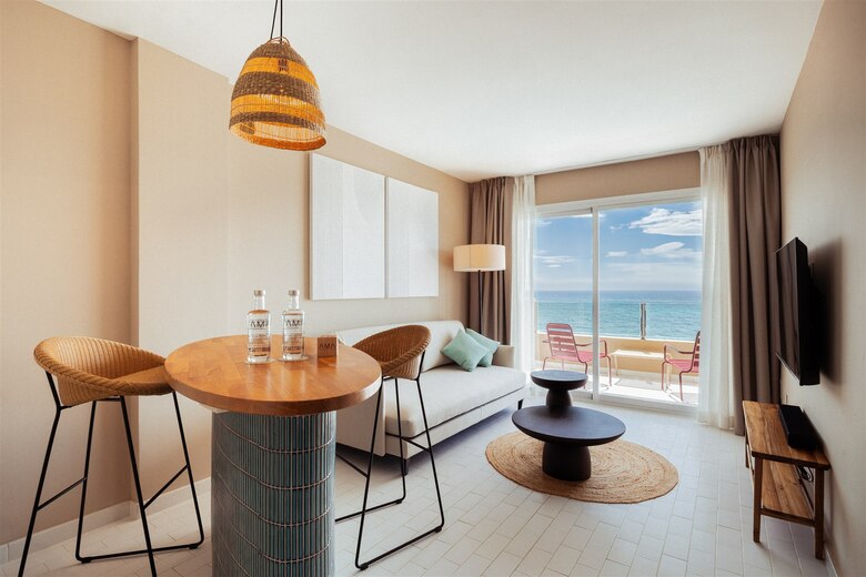Apartamento Ama Ibiza Beachfront Suites