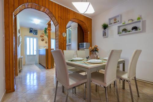 Holiday Villa Anna