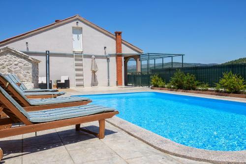 Holiday Villa Anna