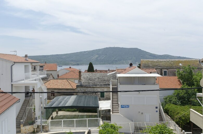 Apartments Goran