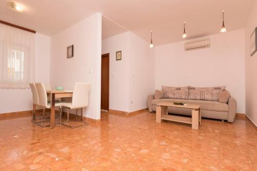 Apartments Skorin Frane