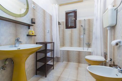 Apartments Ivo