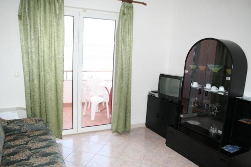Apartment Primosten 9687b