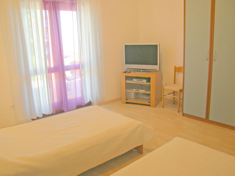 Apartments Rina