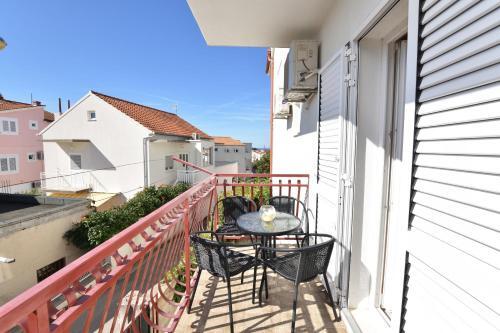 Hostal Apartments And Room Krste