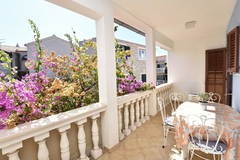 Hostal Apartments And Rooms Jakov