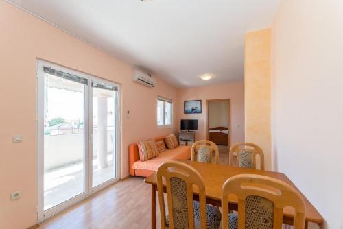 Apartment Privlaka 12922c