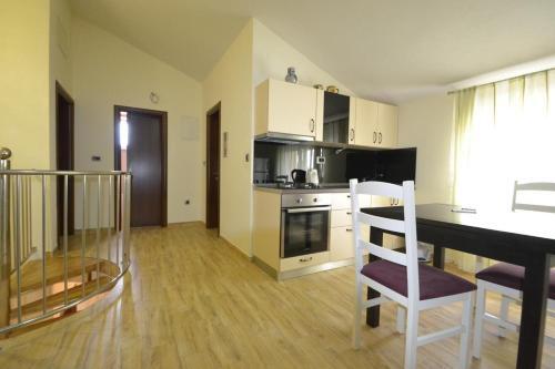 Apartment Privlaka 14569a