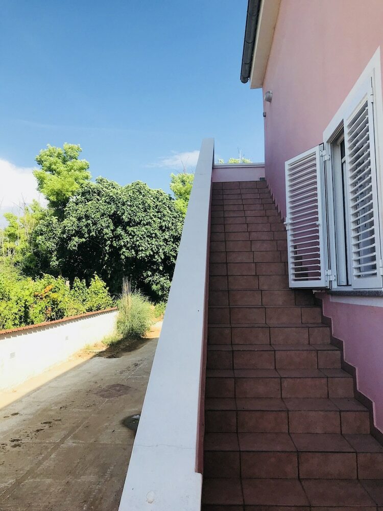 Apartments Ljilja