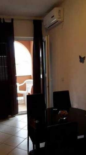 Apartments Tesla V