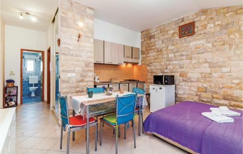 One-bedroom Apartment In Privlaka