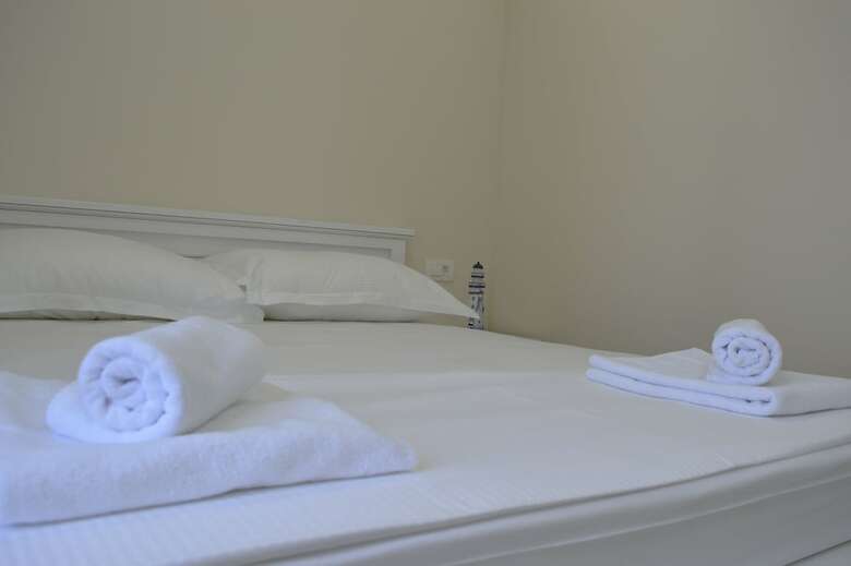 Apartments Jakov
