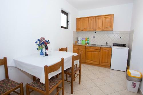 Apartments Klari?