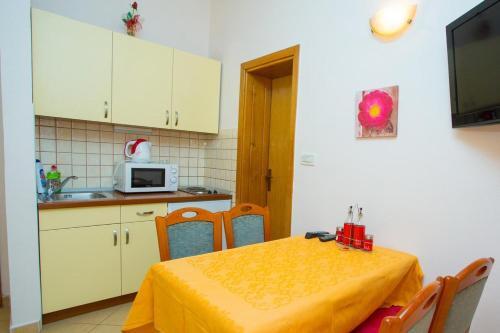 Apartment Promajna 2592b