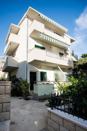 Apartment Promajna 2605b