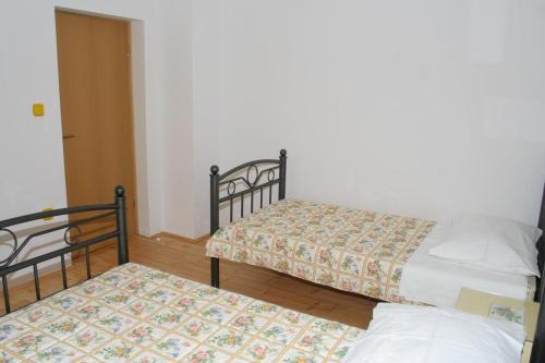 Apartment Promajna 2691b