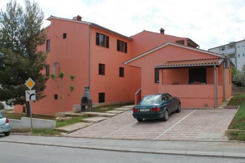 Apartments With A Parking Space Pula - 7664