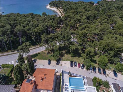 Four-bedroom Holiday Home In Pula