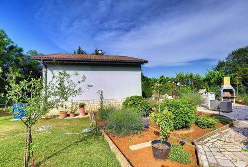 Holiday Home Silvana