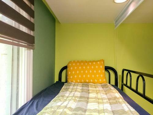 Hotel Yellow Brick 2