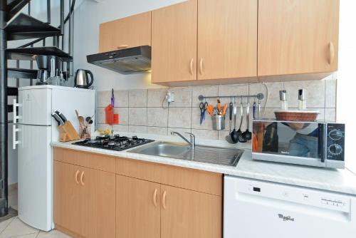 Apartments Veljko 100