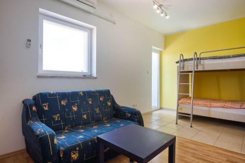 Hostel Step2
