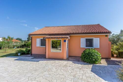 Holiday Home Majoli