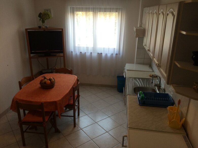 Apartment Rogan