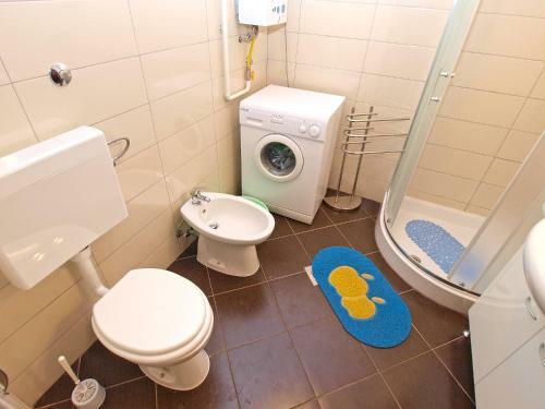 Apartment Gortanova 942