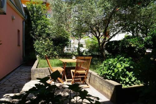 Apartments With A Parking Space Pula - 6986