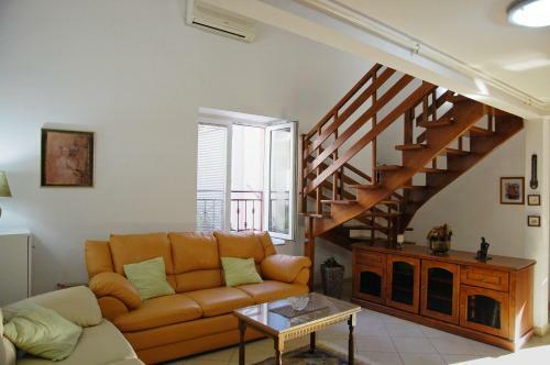 Center Stylish Apartment