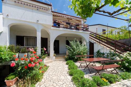Apartments Puntica