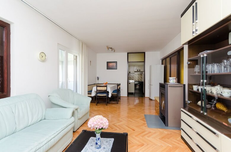 Apartment Neda