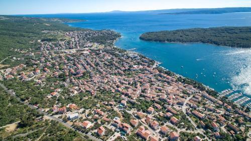 Apartments With A Parking Space Punat (krk) - 10421
