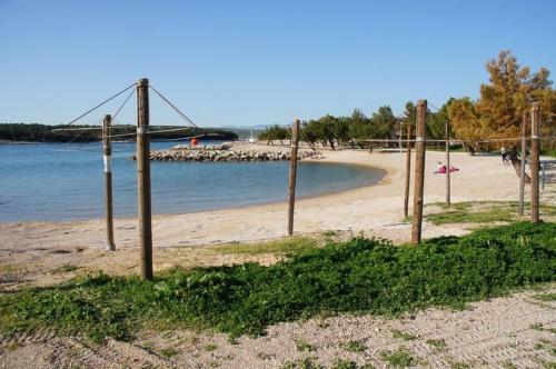 Beachfront Apartment 4526-2